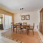 Casadeoso El Duque * Адехе